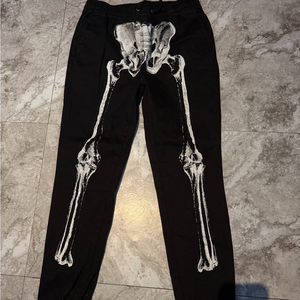 Hot Topic Black and White Skeleton Joggers